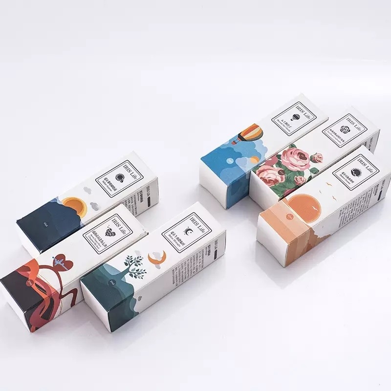 علب الهدايا المطبوعة بالألوان الكاملة CMYK 350 400gsm أحمر الشفاه